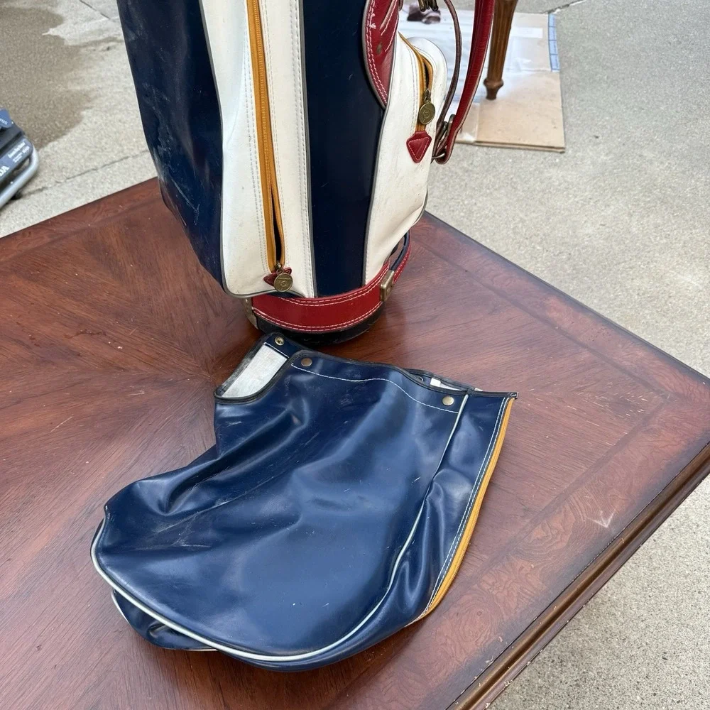 Vintage Dunlop 3-way Golf Bag 16 Golf Club Red White blue multiple storage areas